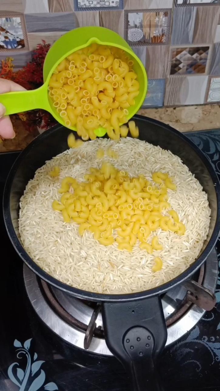 Earning karny ka link Bio mn hai. Rice Macaroni ki New Recipe. yh Recipe khatey he mehmano k hosh urr jae gn. #indianrecipe #trending #viral #fyp #foryourpage #foryou #food #macaronirecipe #snacks 