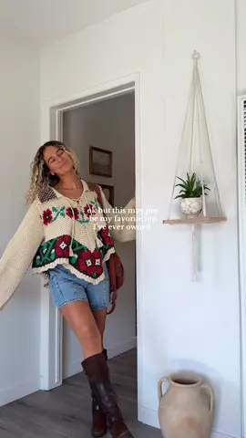 ok but have you ever seen anything cuter than this?! Im obsessed with you @Free People #freepeople #freepeoplehaul #winterhaul #fallhaul #freepeoplestyle 