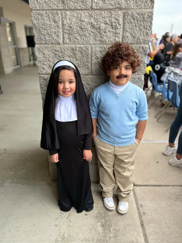 “Where is your robe, Ignacio?”  “It was….eh-stinky!” Happy Halloween 🎃