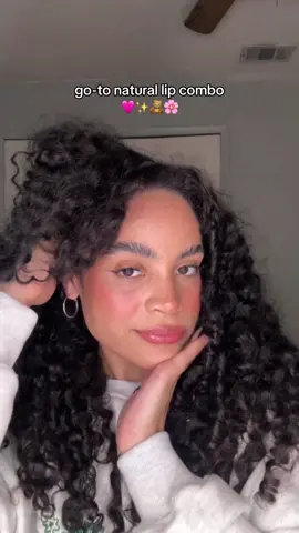 ive been obsessed with this combo and it’s my go-to 🩷 @r.e.m. beauty lip stain marker in “booked and busy”  @NYX Professional Makeup  fat oil slick click in “link in mt bio”  #makeup #makeuptips #lips #lipliner #lipcomb #makeuptutorial #lipgloss #lipstick #makeuphacks #girls #curls #curly #nyx #nyxcosmetics #rembeauty #lips #cosmetics #MakeupRoutine 