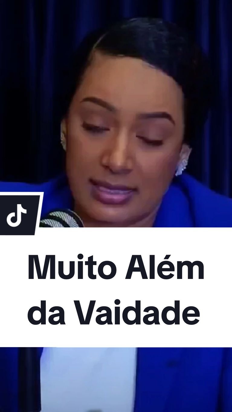 INGRID MARIANO.  Compreendendo a Real Influência de Jezabel na Manipulação Espiritual. Ingrid Mariano afirma que muitos cristãos têm uma visão limitada sobre Jezabel, associando-a apenas à vaidade, como maquiagem, pulseiras e a beleza exterior. No entanto, a verdadeira essência do espírito de Jezabel vai muito além das aparências. Sua influência não reside apenas na sensualidade, mas principalmente em sua capacidade de manipulação e controle. Jezabel exerce um poder profundo de manipulação que rouba a autoridade dos líderes espirituais e enfraquece a figura sacerdotal. O verdadeiro perigo que ela representa é sutil e insidioso, infiltrando-se para distorcer e enfraquecer as estruturas espirituais. É essencial que a comunidade cristã amplie essa compreensão, percebendo que Jezabel não é apenas uma figura de vaidade, mas um símbolo de controle e usurpação espiritual. . . . . . . #ingridmariano #vaidade #jezabel #espiritualidade #biblia #jesus #palavradedeus #deus_no_controle 