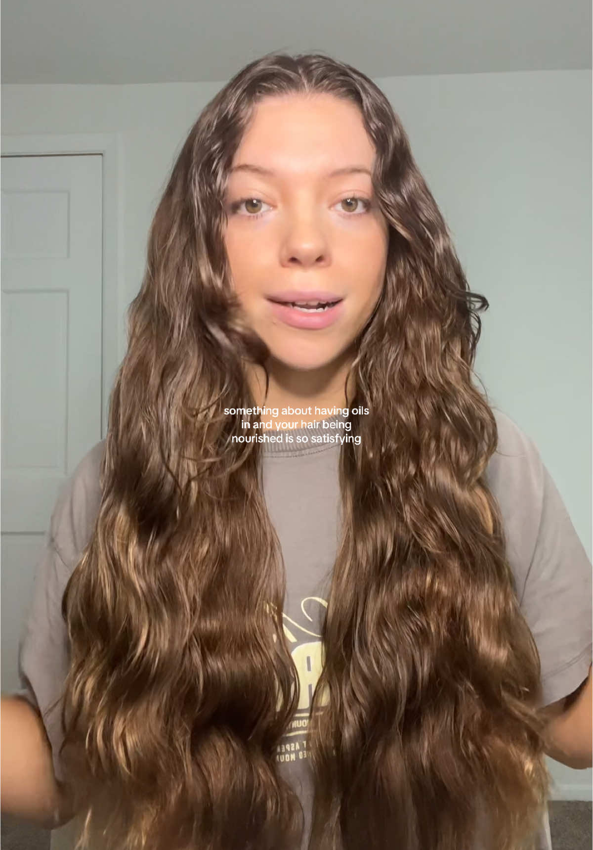 Let’s do my hair oiling routine 🥰 Disney on my birthday was so fun🥹 #hair #hairtutorial #hairoiling #hairoilingtutorial #hairstyle #hairstyles #hairgrowth #hairgrowthoil #curlyhair #longhair #hairgrowthtips #briogeo #golabbeauty 