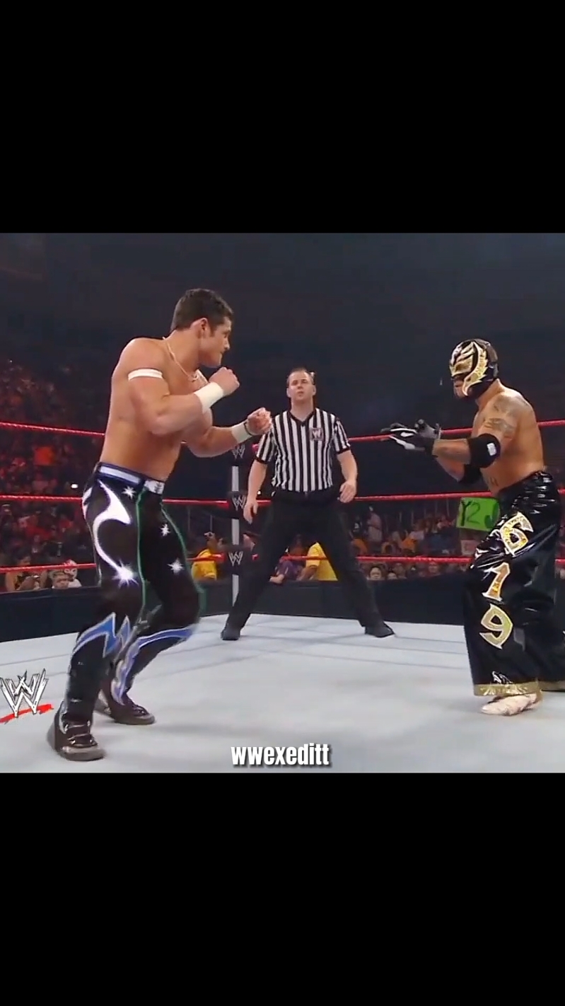 reymysterio vs evan bourne..#WWE #WrestleMania #reymysterio #wweuniverse #wwetiktok #fyp 