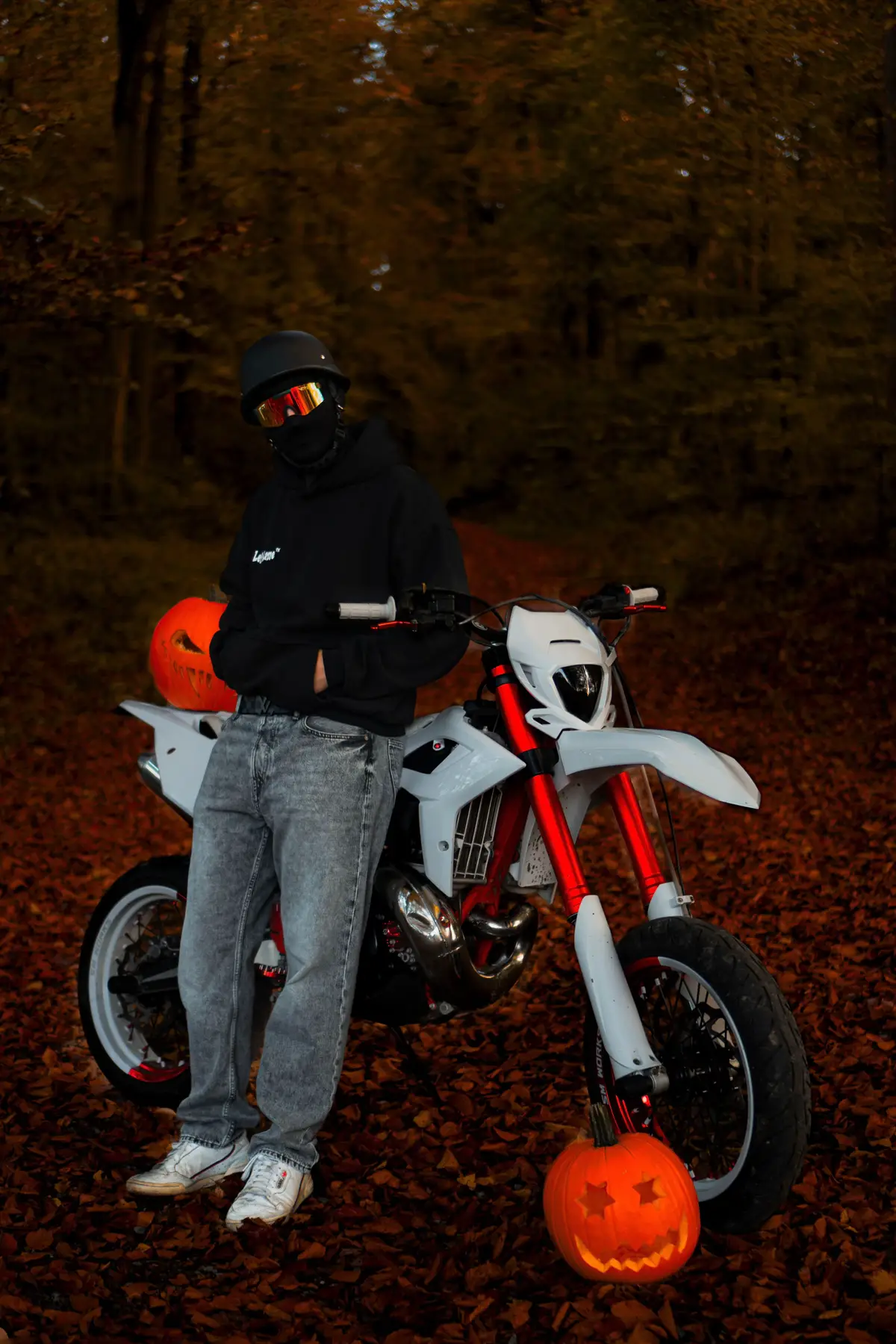 #supermoto #bikelife #halloween #twostroke #beta #betarr250 #moto