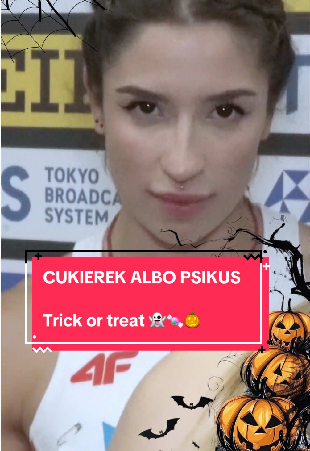 Wyczuwamy sporo psikusów 👻 Cukierek albo psikus 🎃 Trick or treat 🍬😈 #swoboda #ewaswoboda #trickortreat #halloween #funny #zabawa #bieganie 