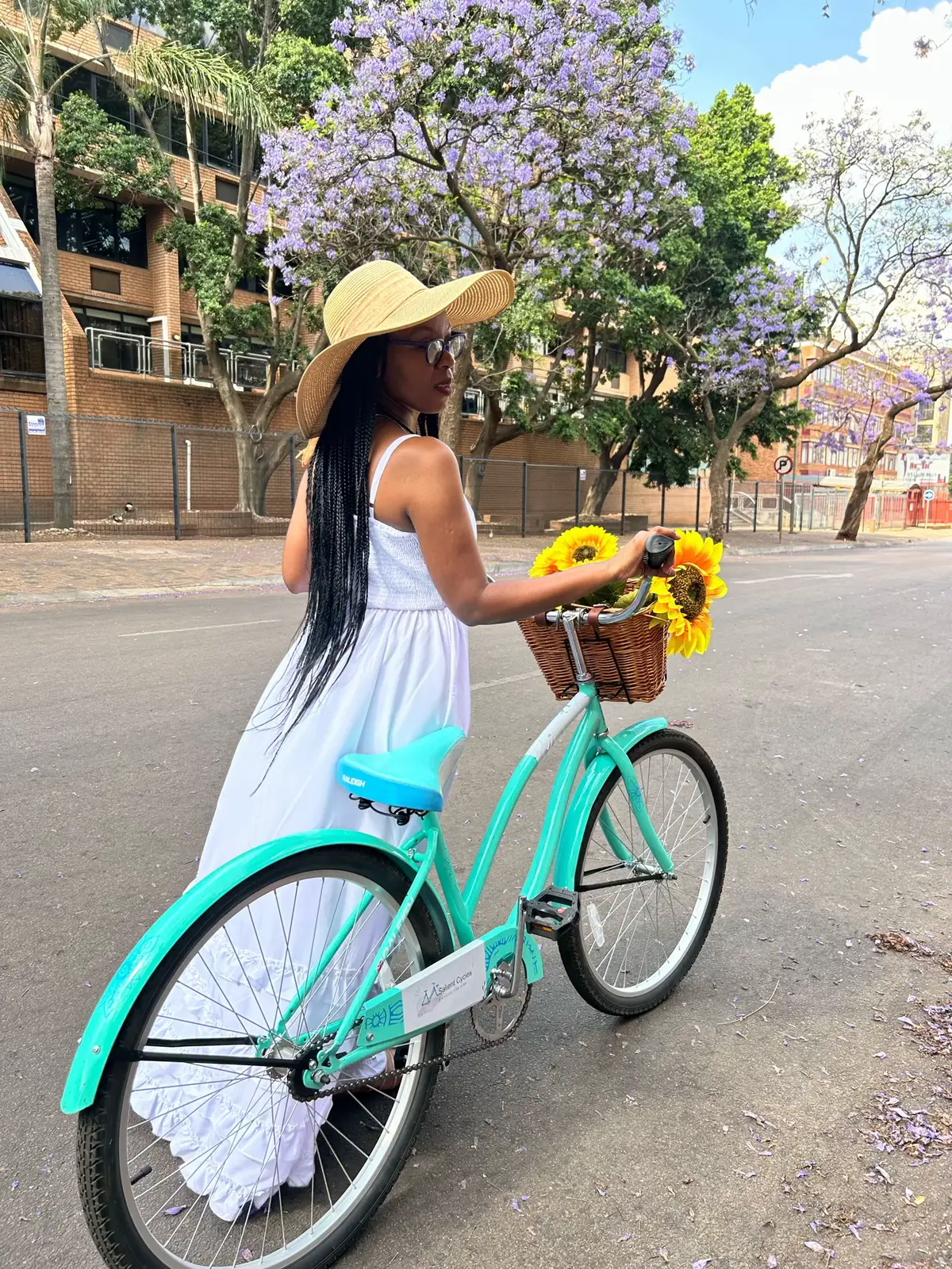 Its all about ghe outfit🌻 1077 Arcadia Street, Hatfield  Painting: R100.00 and R120.00 with an apron Bicycles: R60.00 = 30 minutes R100.00 = 1 hour. R180.00 = 2 hours  bring your ID/driver’s license/ passport to hire a bike  #salientcycles #thingstodoinpretoria #SAMA28 #dateideas #date #content #fyp #funthingstodo #contentideas #couplegoals #fashion #fun #funactivities #memories #thingstodo #ridingabicycle #cycling #painting #bicycles 