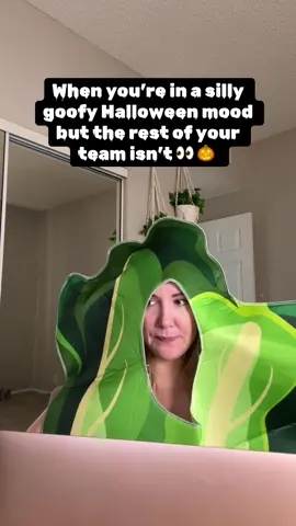 Feel like we should all “romaine” calm here 😬 