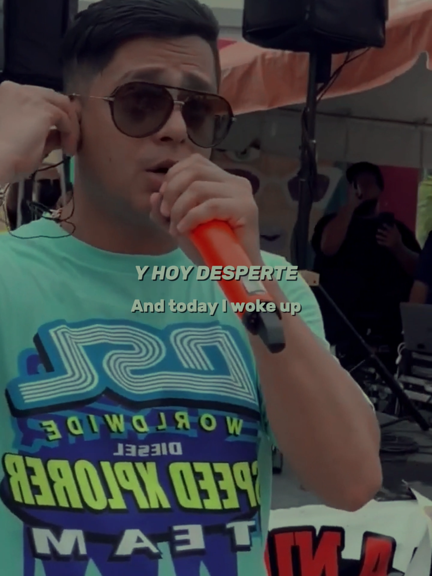 ⬇️Down . . . . . . . #ecuador🇪🇨 #down #downrkmykeny #rkm #keny #rkmykeny #reggaetonmusic #reggaeton #reggaetonantiguo #musica #lyricsedits #2024 #lyrics #song #viraltiktokvideo