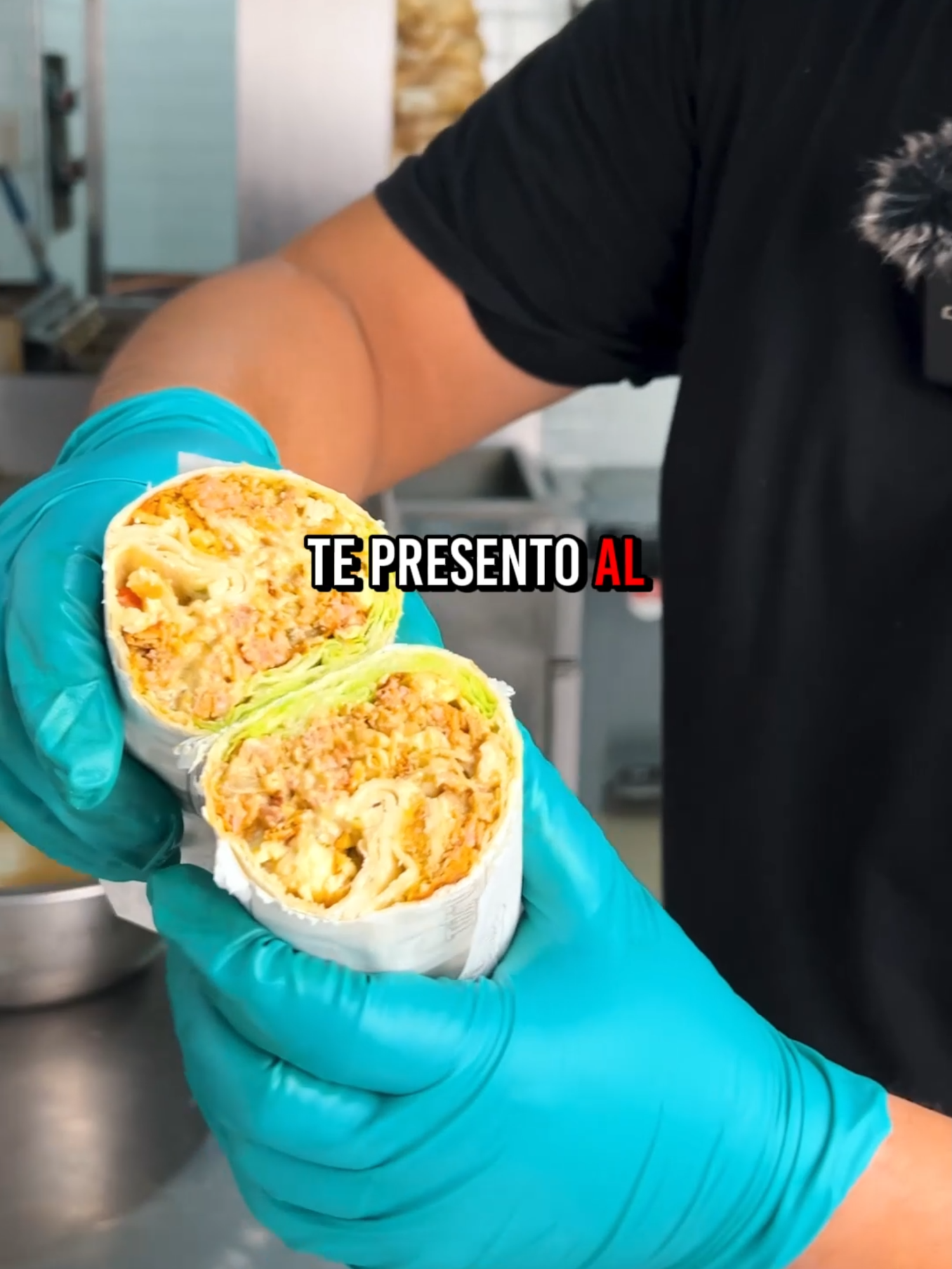 Viaje a Tarapoto SUBRecien llegadito de Tarapoto 🌴 te presentamos al ''Huambrillo'' 🌯 ¿Quieren que lo pongamos en la carta? 😉