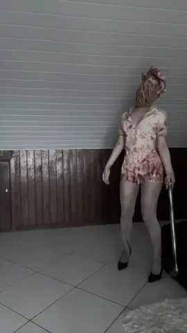 This Halloween I'm a nurse 🩸#SILENTHILL #silenthill2 #silenthillcosplay 