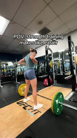Strength training related to all things in life 🧚  Link in bio to try out my workouts for fr33 & see how this style of training changes the game for you 🫶🏼 #bodyrecomp #bodyrecomposition #transformation #onlinecoaching #workoutplan #laddercoach #teamtransform #intentionaltraining