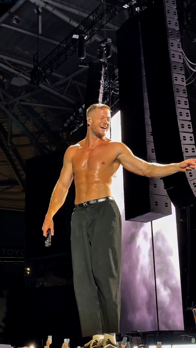 Thunder en vivo es otra cosa ✨ #ImagineDragons #DanReynolds #Thunder #Edit #Believer #LOOM #Live #Mercury #mercurytour 