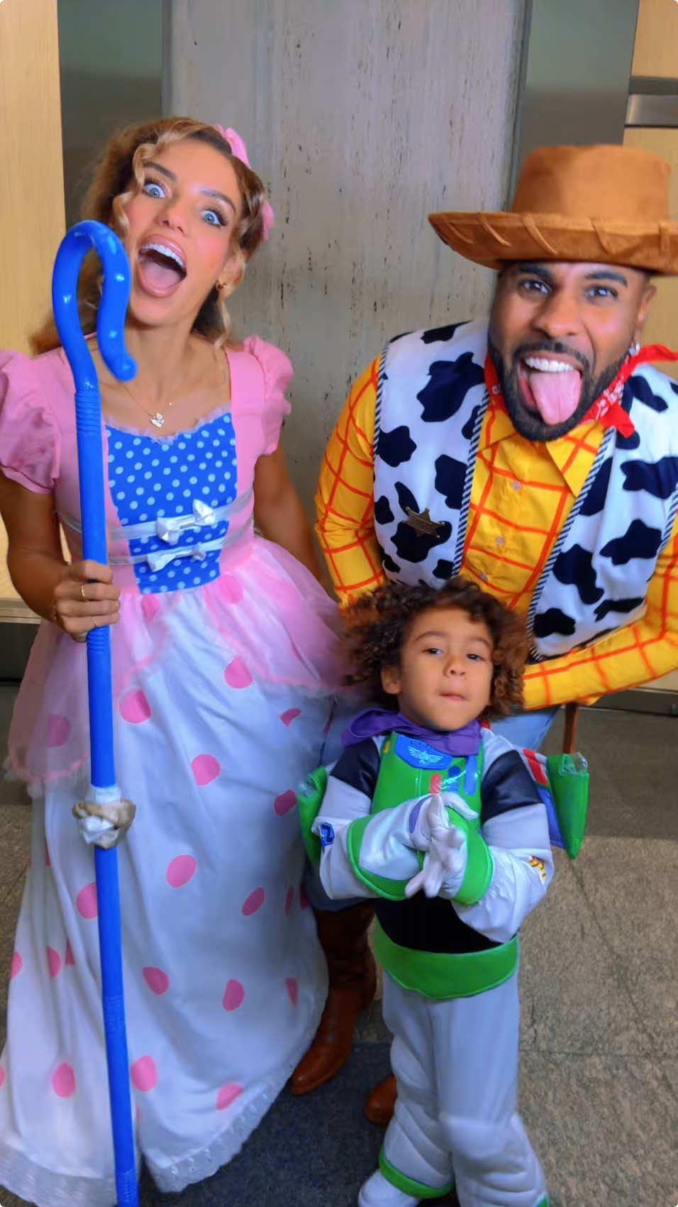 Did you dress up for Halloween? #MakeMeHappy #HappyHalloween @JENA 