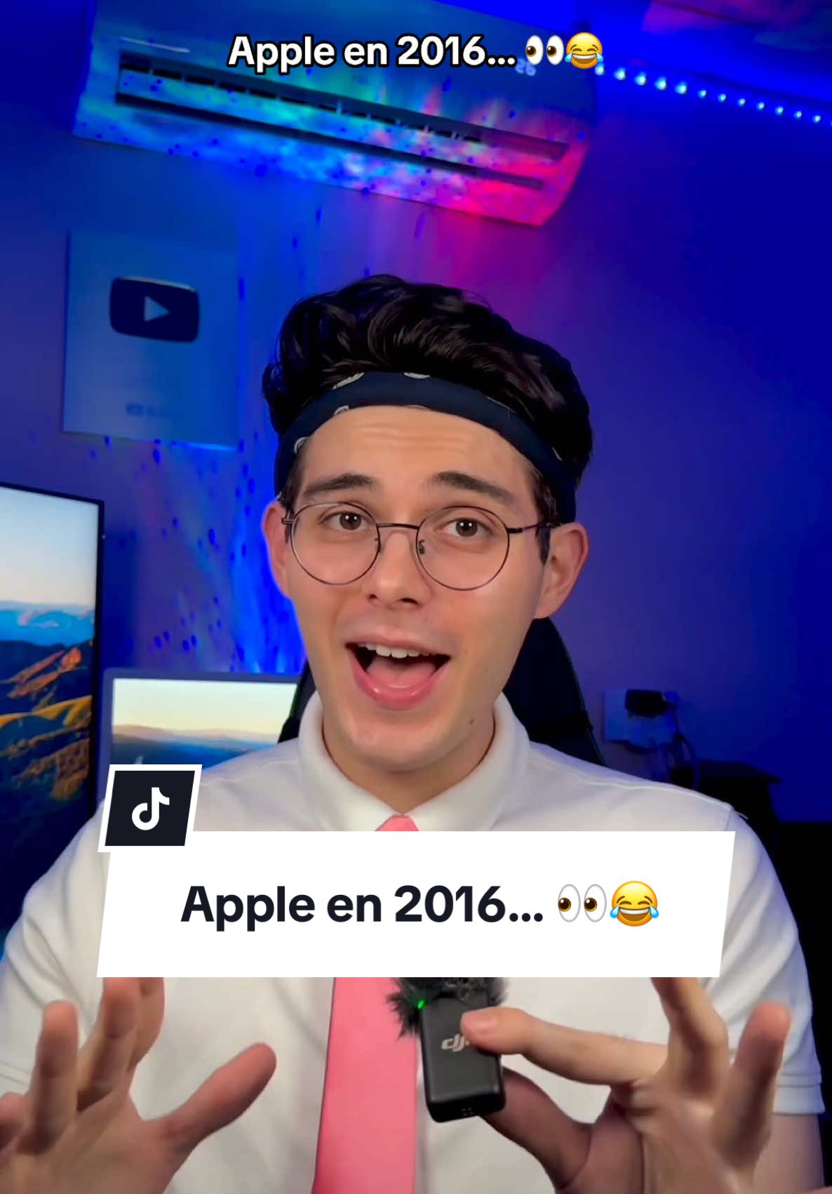 En 2016, Apple hizo una revolución en la forma en que escuchabamos música “eliminar el puerto de audifonos para dar a luz a los audifonos inalambricos” y fue un tremendo éxito 👀😱 #apple #2016 #audifonos #puerto #eliminacion #acontecimentos #comedia #sketch 