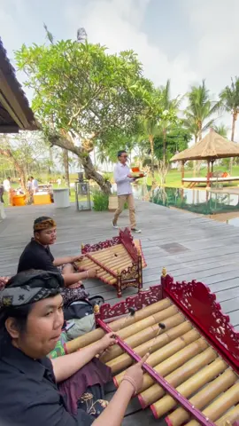 #jadiunrindikbali #gending #dongkangmongkodbiu #rindik #rindikbali #rindikbalilovers #rindikbambu #rindikbambubali #rindiksuling #bali #balinese 