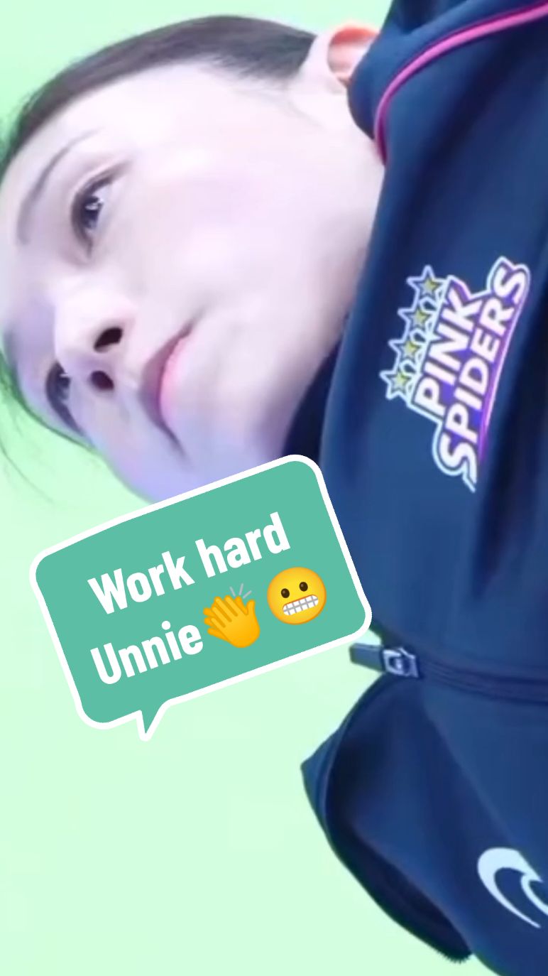 workhard Unnie 👍👏🏐##pinkspiders #vleague #foryou #volleyball #kimyk10 #kimyeonkoung #CapCut 