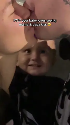 Wait for it… 😭❤️ #parentsoftiktok #Love #healthyhome #fyp #foryou #kiss 