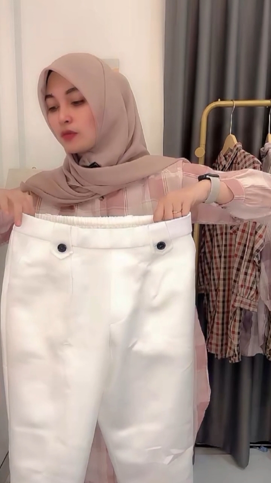 Celana Pensil Wanita Terbaru#celanawanita#celanapensil#celanamultifungsi#celanamurah#outfit#racuntiktok 