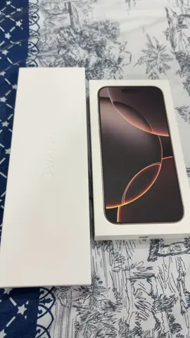 Got the color that I really want🖤with matching Apple Watch pa🤪ganito tayo mag luho ubusan 🤣iphone16promax #fyppppppppppppppppppppppp 