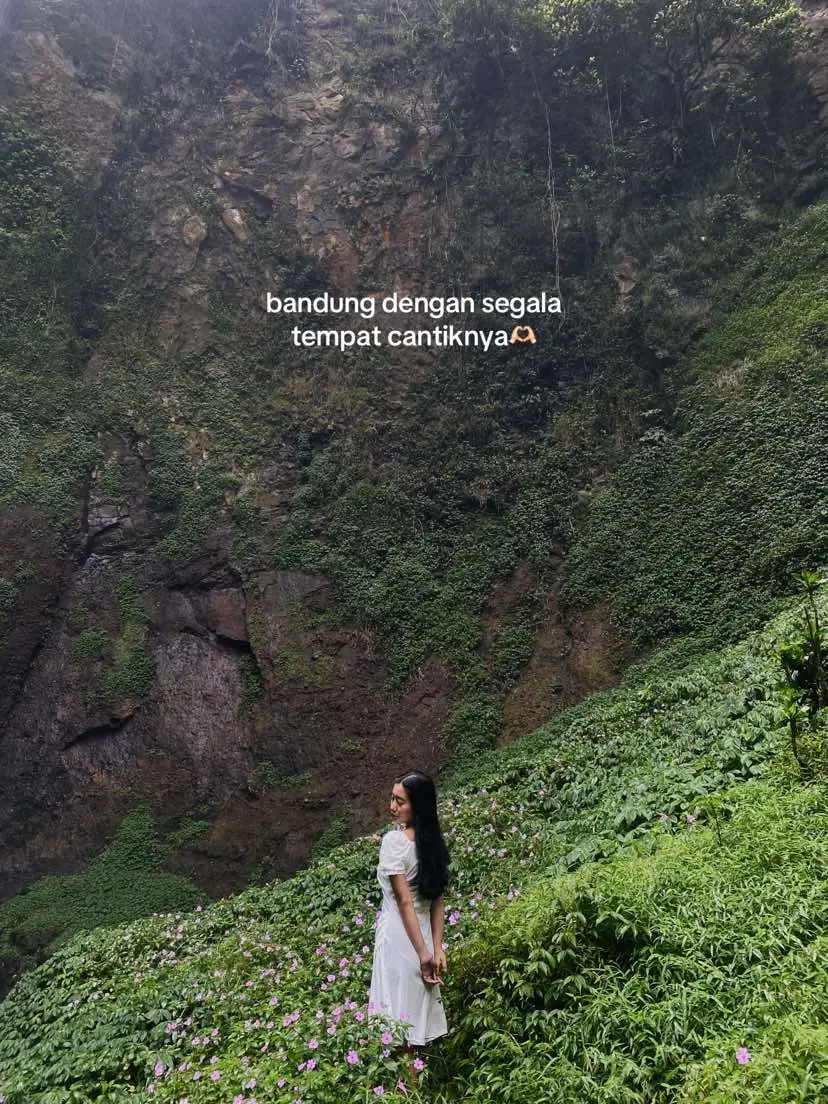 valid sih kalau katanya Bandung diciptain ketika Tuhan sedang tersenyum🥰❤️ cantik segala sisinya #bandung #placetogo #wisatabandung 