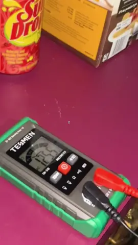 auto range voltmeter