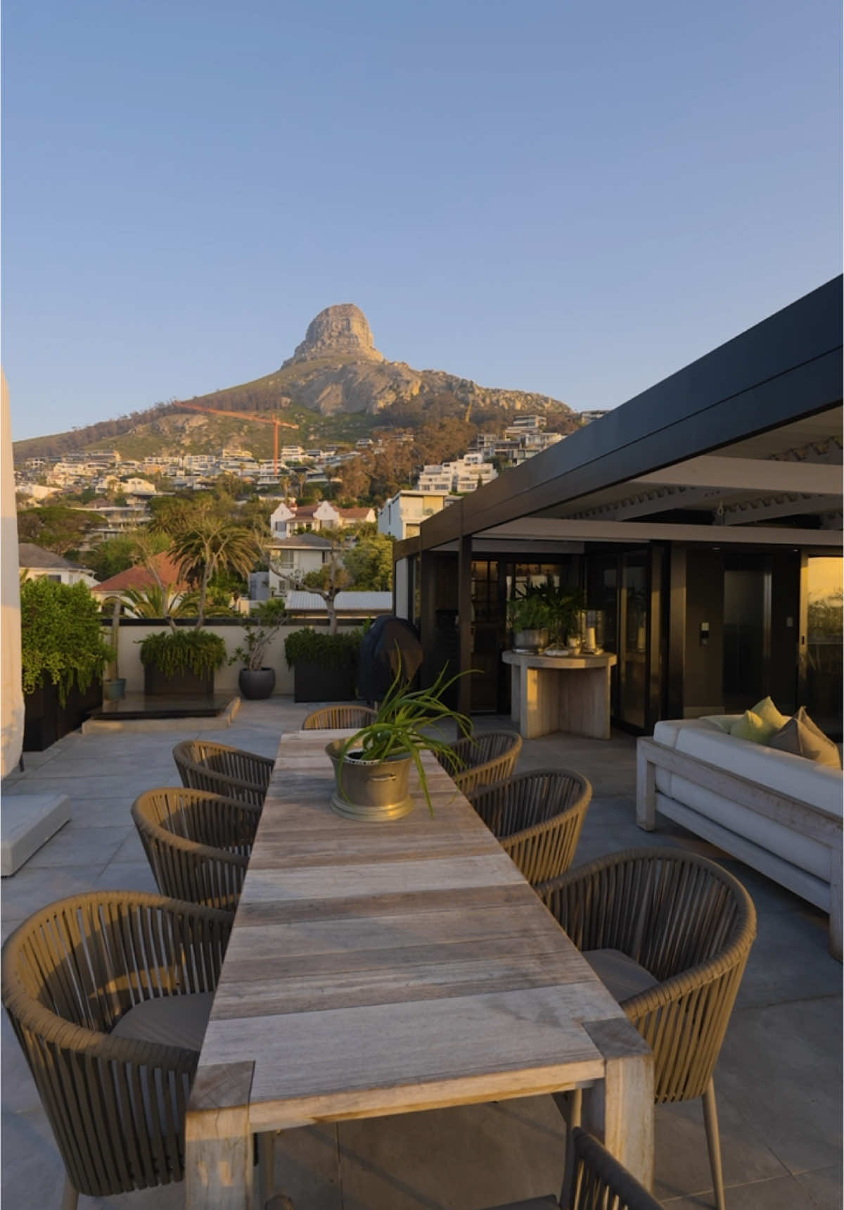 A penthouse worth giving everything you own ! Brand new Law Sole & exclusive mandate. Have the best of both worlds in this home floating in the sky. Asking price - R 34.99 Million 🇿🇦  $ 2 Million 🇺🇸  £1.53 Million 🇬🇧  € 1.82 Million 🇪🇺 Incredible & sensational duplex penthouse with direct lift access to both levels! One of 4 in an exclusive boutique block. Only the finest finishes have been used in this one of one masterpiece. Get in touch today to schedule a private, confidential & exclusive viewing of this one of a kind sensational masterpiece.