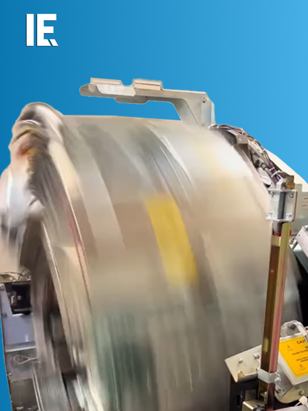 These spinning magnets conduct the scan that results in an MRI. 🎥 medicosious / IG