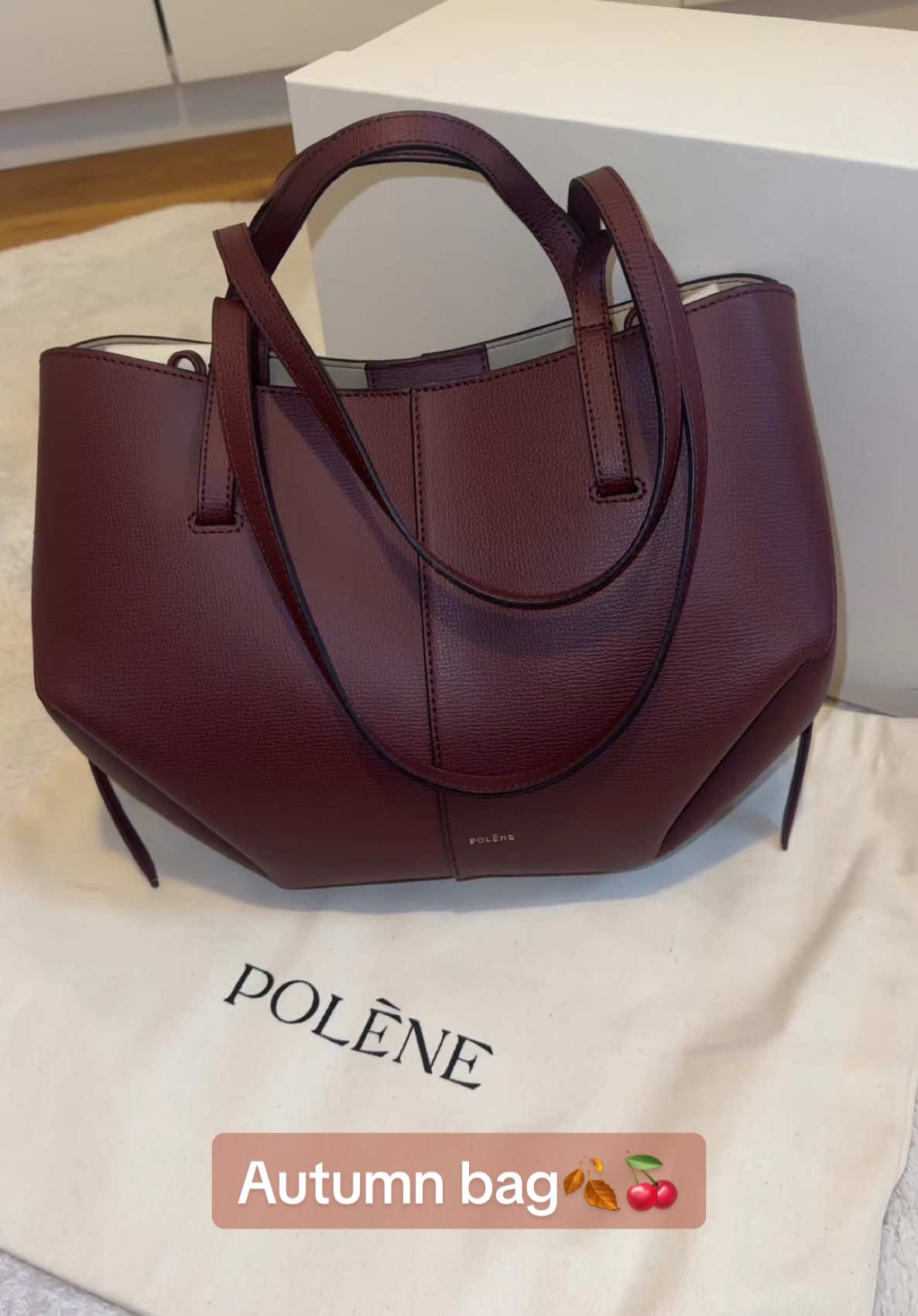 Autumn bag 🍒🍁🍂🥮 #polene#cymemini#red#autumn#autumnvibes#burgundy#cozy#outfitideas 