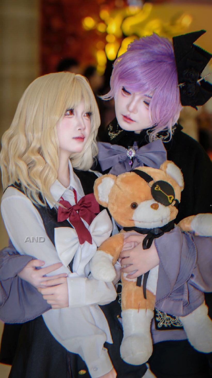 mot tay om gau mot tay om iem. @liicii0401  . . . #CapCut #cosplay #diaboliklovers #kanatosakamaki #yuikomori 