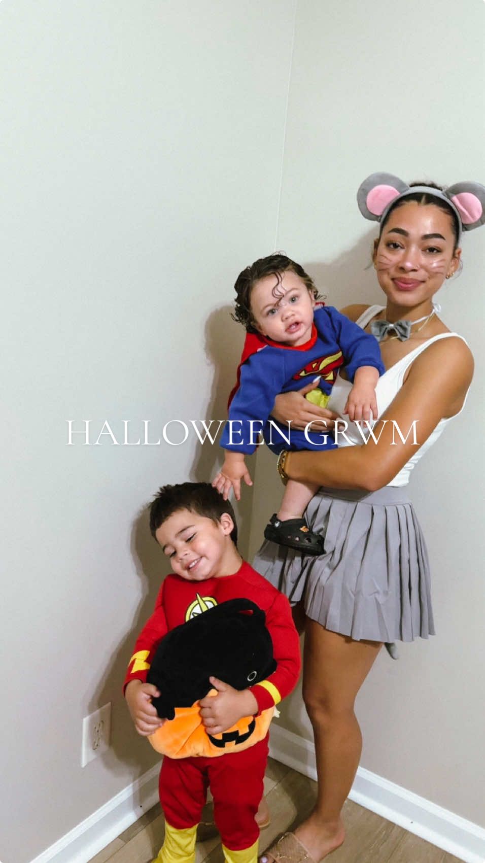 Romeo stealing Creed’s candy🤣❤️   the rest of their pictures our up on my instagram 🫶🏽! #momtok #halloween #grwm #boymom 