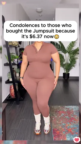 Omg when i tell you this jumpsuit fits just like a glove😍😍😍#fyp #OOTD #fashion #viralvideo #jumpsuit #jumpsuits #plussize #bodysuit 