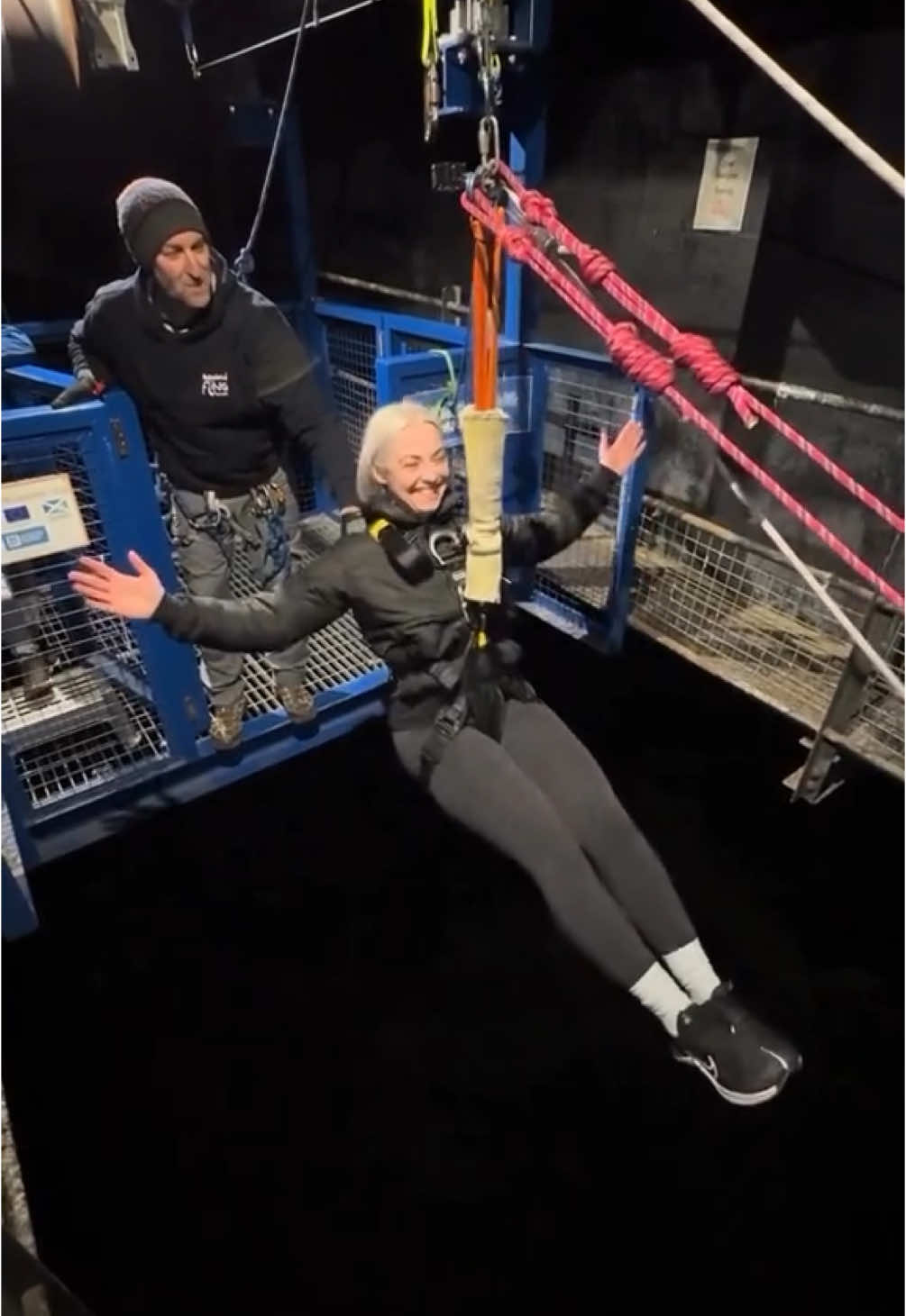 132ft drop in the dark😳 #highlandfling #highlandflingbungee #Scotland #fyp 