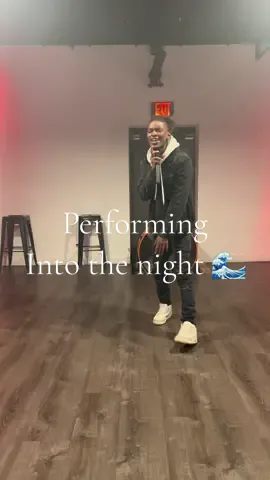 Perfoming Unreleased music for a crowd n them vibing wit it its amazing 🌊 << Follow 4 More + Repost  (#giftedibrah) #fyp #foryou #trending #inspire #nyc #dancer #singer #artist 
