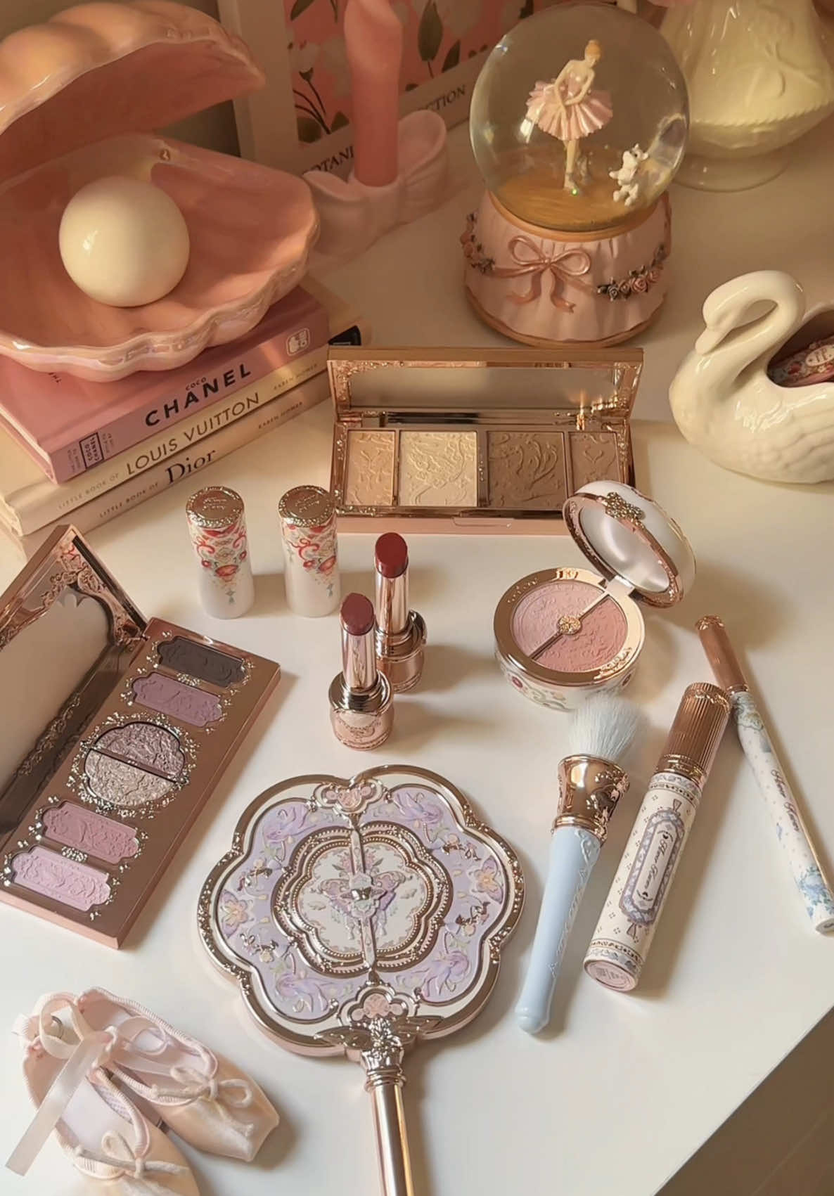 unboxing the world’s most beautiful makeup—every piece is an aesthetic dream! ✨🦋🦢🩰🎀🤍  🦋 Butterfly Cloud Collar Collection by Flowerknows. It makes me feel like a princess with its adorable, ethereal vibes. Plus, the packaging is just beautiful! I've always been a fan of Flowers Known Makeup, and this collection is pure magic! 🦢🎀 Thank you @Flower Knows Makeup for making my dreams come true with this beautiful gift ! I’m beyond grateful! 🦋🩵 #makeup #flowerknows #coquette #fyp #princesscore 