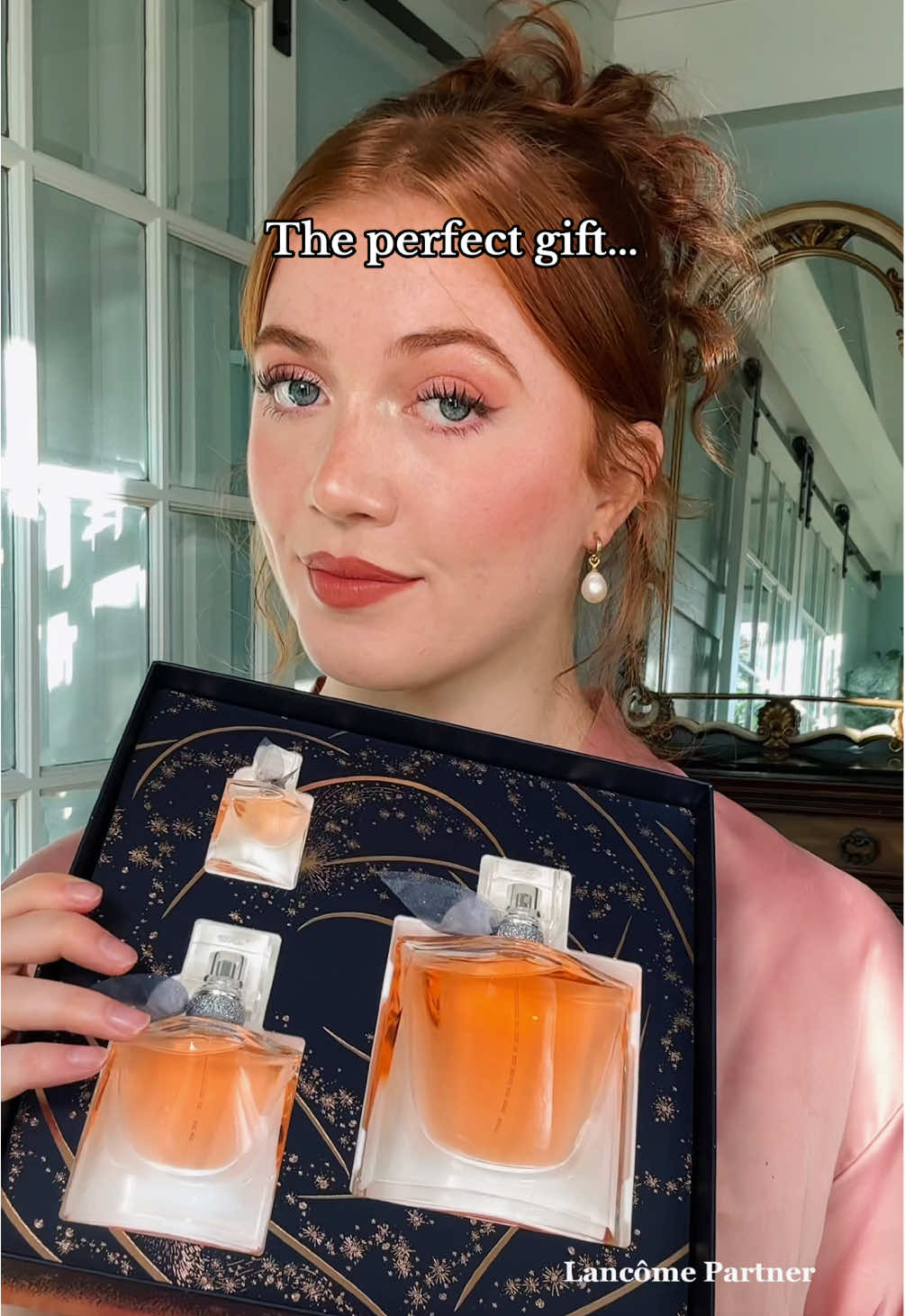 #LancomePartner The perfect gift this season… @Lancôme La vie est belle Eau de Parfum Limited Edition 3-Piece Gift Set <3 Such a beautiful, feminine, and timeless scent- Shop at @Macy’s ! #perfume #Ad  