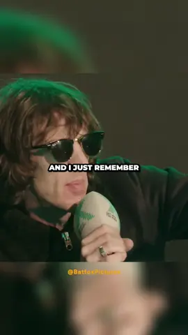 RICHARD ASHCROFT - I GOT UP ON STAGE AND SANG A NAUGHTY SONG #THEVERVE #RICHARDASHCROFT