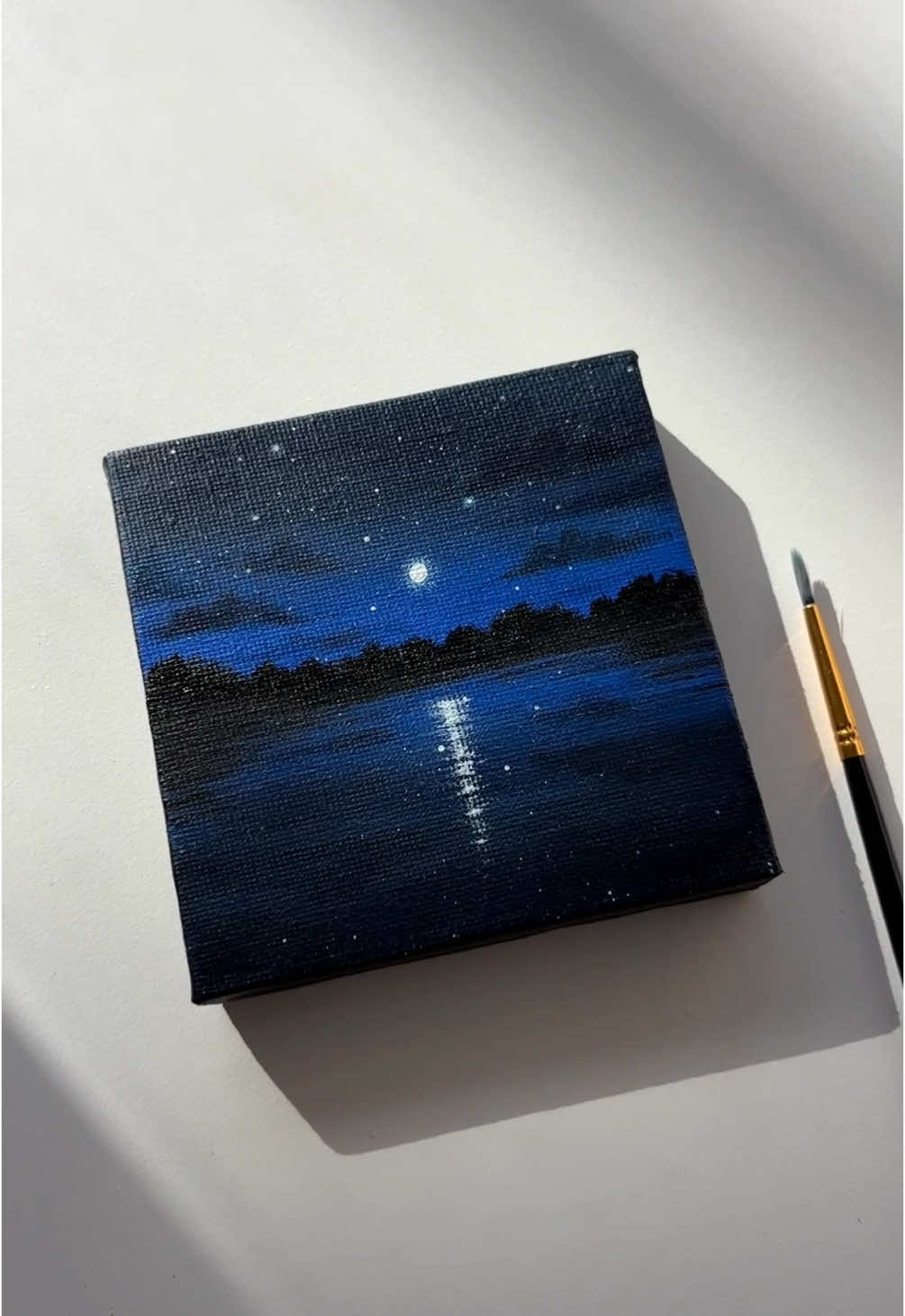 Magical night💙✨ Original is for sale 😊 Acrylic paints used: Prussian blue phthalo, cobalt blue hue, white and black😊 #acrylicpainting #tiktokart #canvaspainting #paintingtutorial #art #fyp #foryoupage #acrylicart #arttiktok #arttok