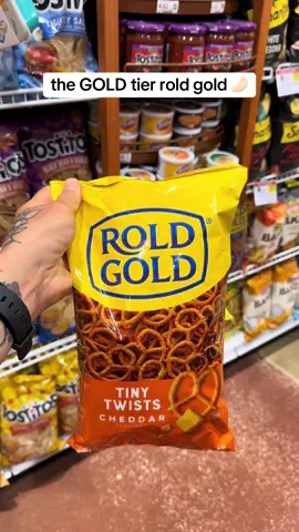 part 8: elite #childhoodsnack 🤌🏻🤩 no clue why, but add some cheese powder to regular pretzels and they immediately seem more sophisticated.😆 #roldgold #pretzels #pretzeltok #cheesepretzels #pretzeltok #pretzel #snacktok #classicsnacks #childhoodsnacks #childhoodfood #foodmeme #foodmemories #foodmemes #fypシ゚viral #snackfinds #snackhacks #snackfind #fancyfood 