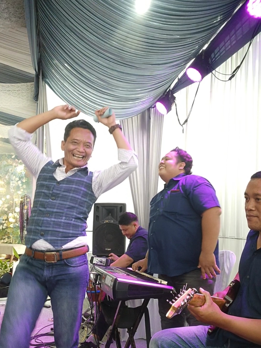 Urip penake koyo ngene #dangdut #indonesia #fyp 