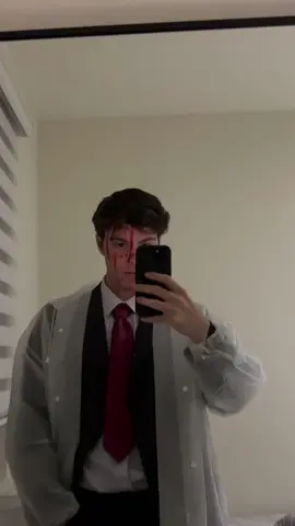 🪓 #patrickbateman #halloween #fyp #americanpsycho #costume 
