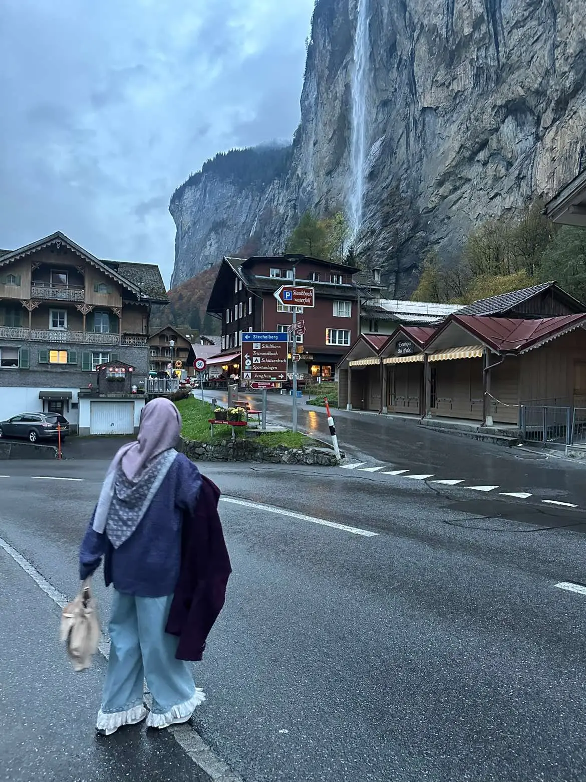 still feels like a dream for me 🥹 oh Allah, i wanna gooo backk 😫🤍