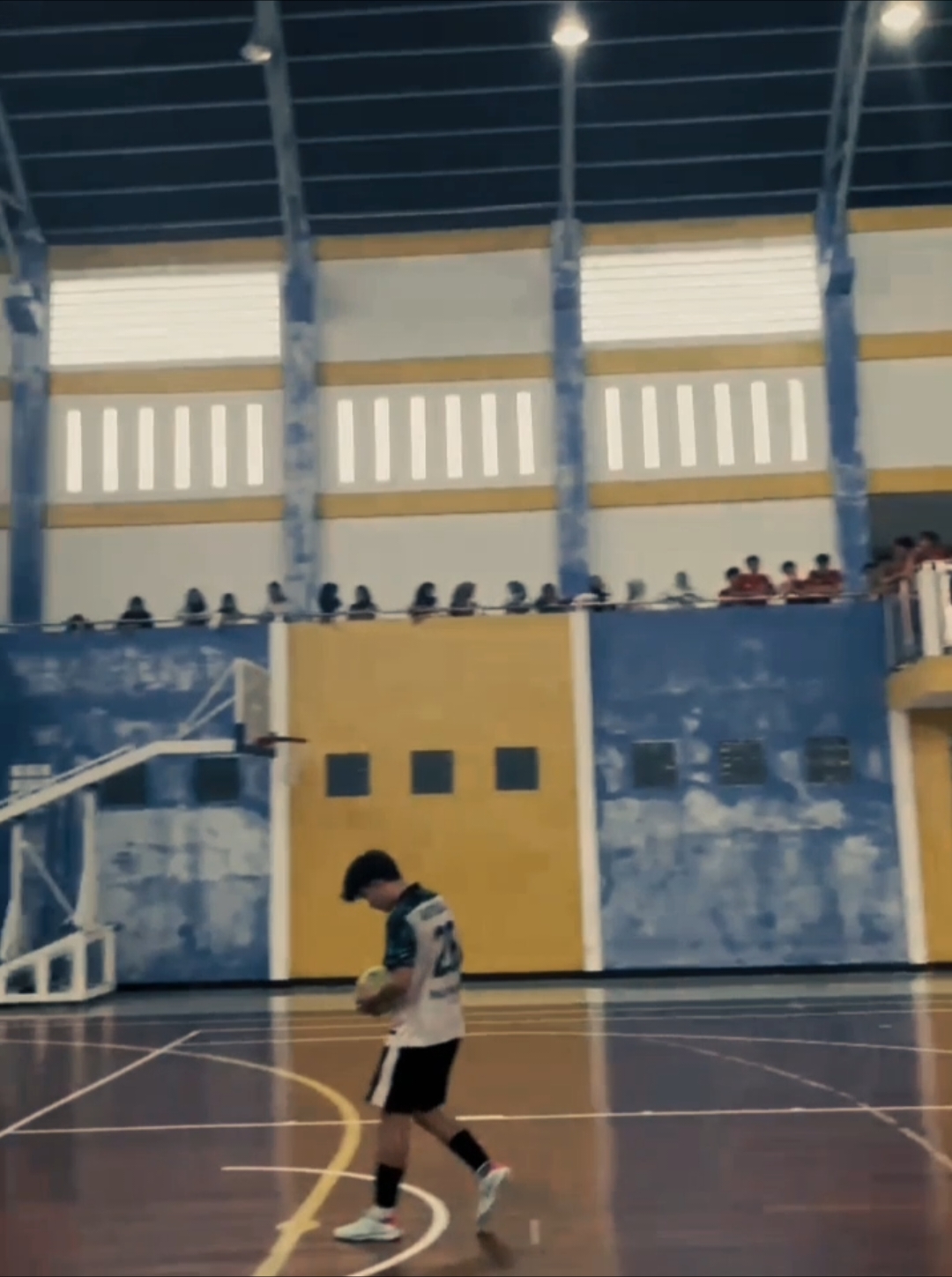 sakit bet anjengggg#CapCut #futsal #penalti 