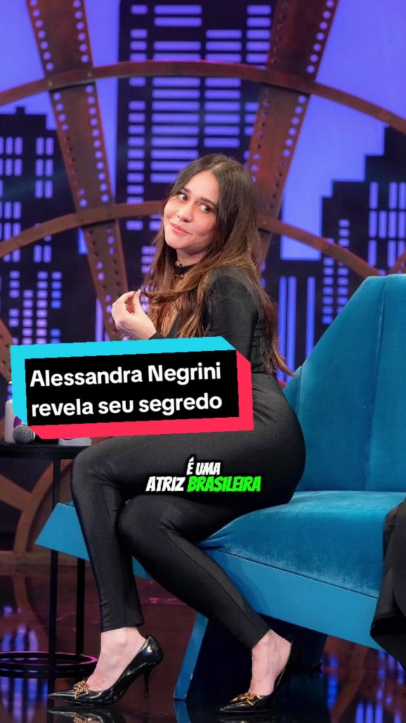 A atriz Alessandra Negrini revela seu segredo da juventude #alessandranegrini #famosa #beleza 