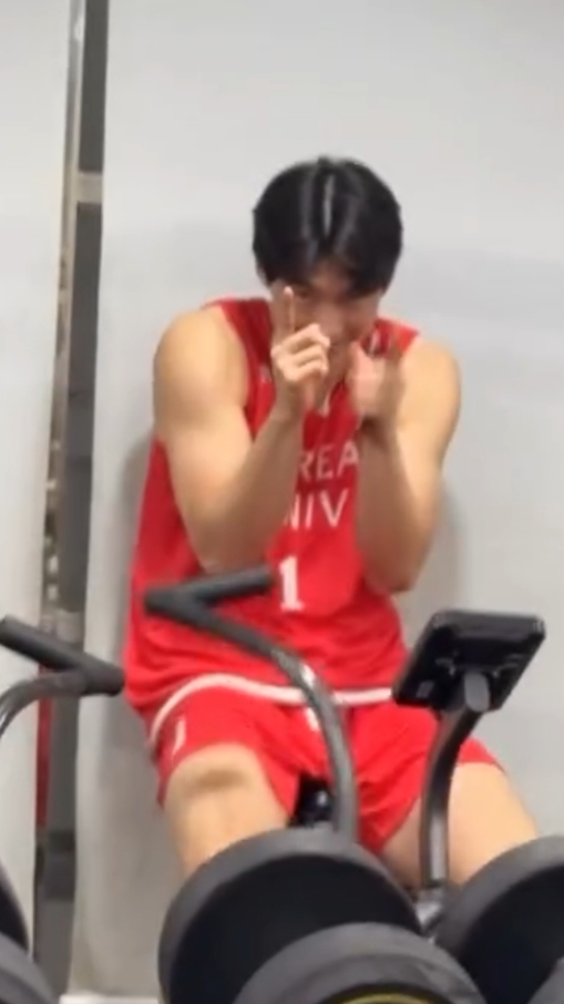 ㅋㅋㅋㅋㅎ #yoominsoo #minsoo #고려대 #고려대학교 #koreabasketball #basketball #player  #basketballathlete 