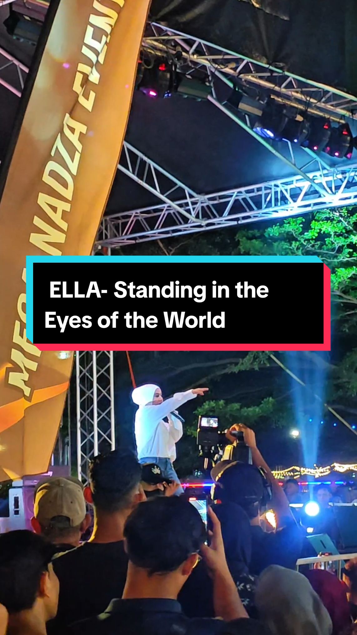 Ella  di Kluang Standing in the Eyes of the World #kluangjohor  #ella  #standingintheeyesoftheworld  #megafiestajohor 