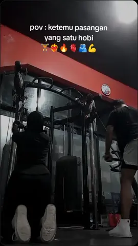 #CapCut  1 hobi, se frekuensi, nyambung, cocok, saling ngajarin🤝@wahyu yanzz  #gym #gymdate #couplegym #workout #bodygoals #couplegoals 