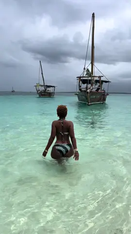 Zanzibar was unreal✨🌊🐚.         #zanzibar #zanzibarbeach #tanzania🇹🇿 #goviral #fyy #fyypppppppppppppppppp #tztiktoktz🇹🇿 