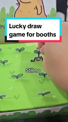 We put together this lucky draw game for our last booth and it was a big crowd magnet! Keep watching to see how we made it from scratch.  This is inspired by a few other creators I've seen. I'm not sure who came up with the first one but it's such a fun and genius idea.  Do you want to give it a try? Follow & stay tuned for our next booth announcement k!  #gacha #luckydraw #boothing #artbusiness 