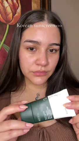 Ive tried a lot of korean sunscreens and this one might be my new favorite  @anua_global  #anua_ys #anua_yesstyle #yesstyleinfluencers #koreanskincare #koreansunscreen #cccatalan 