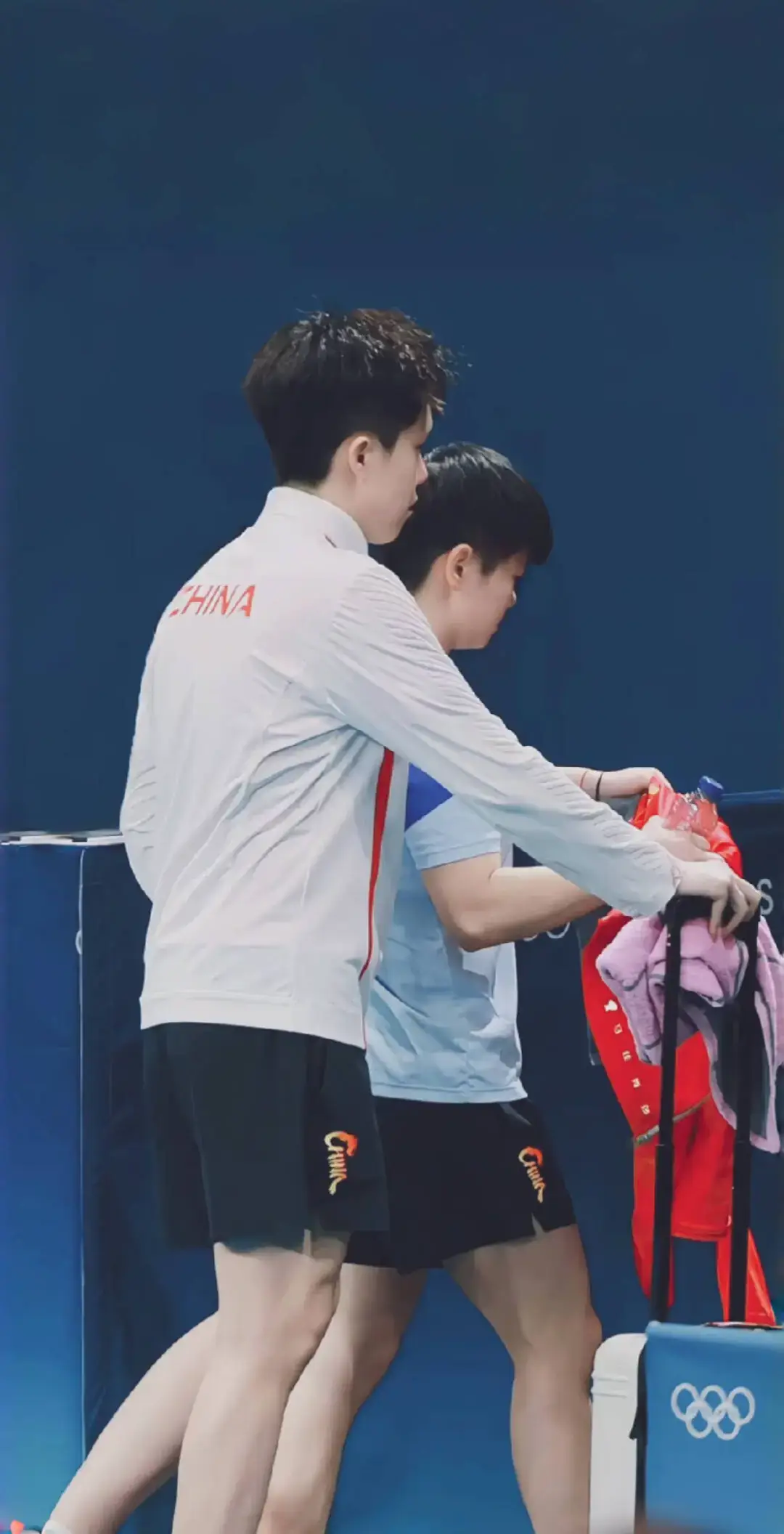 Bác nào chưa thay ảnh nền điện thoại thì thay luôn chứ chờ gì nữa🥰 #孙颖莎 #sunyingsha  #王楚钦 #wangchuqin  #vuongsokham #tondinhsa #Datou  #Shasha #ShaTou #5114  #tabletennis 